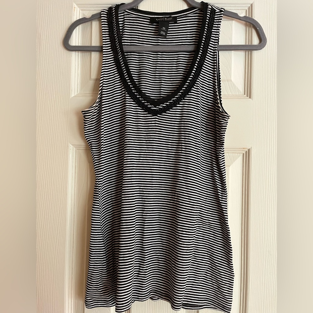 White House Black Market tank